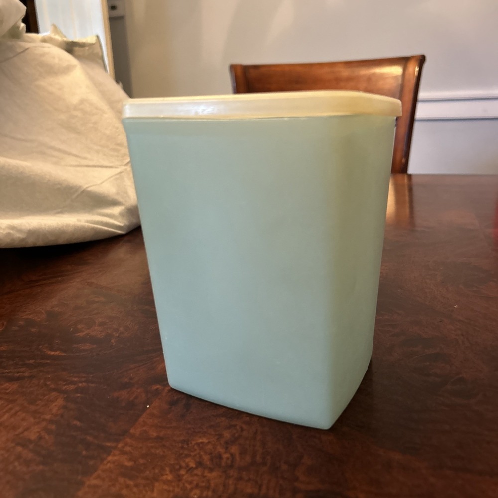 Tupperware Light Blue Rectangle Container With Lid  7.5x5.25x4 Vintage